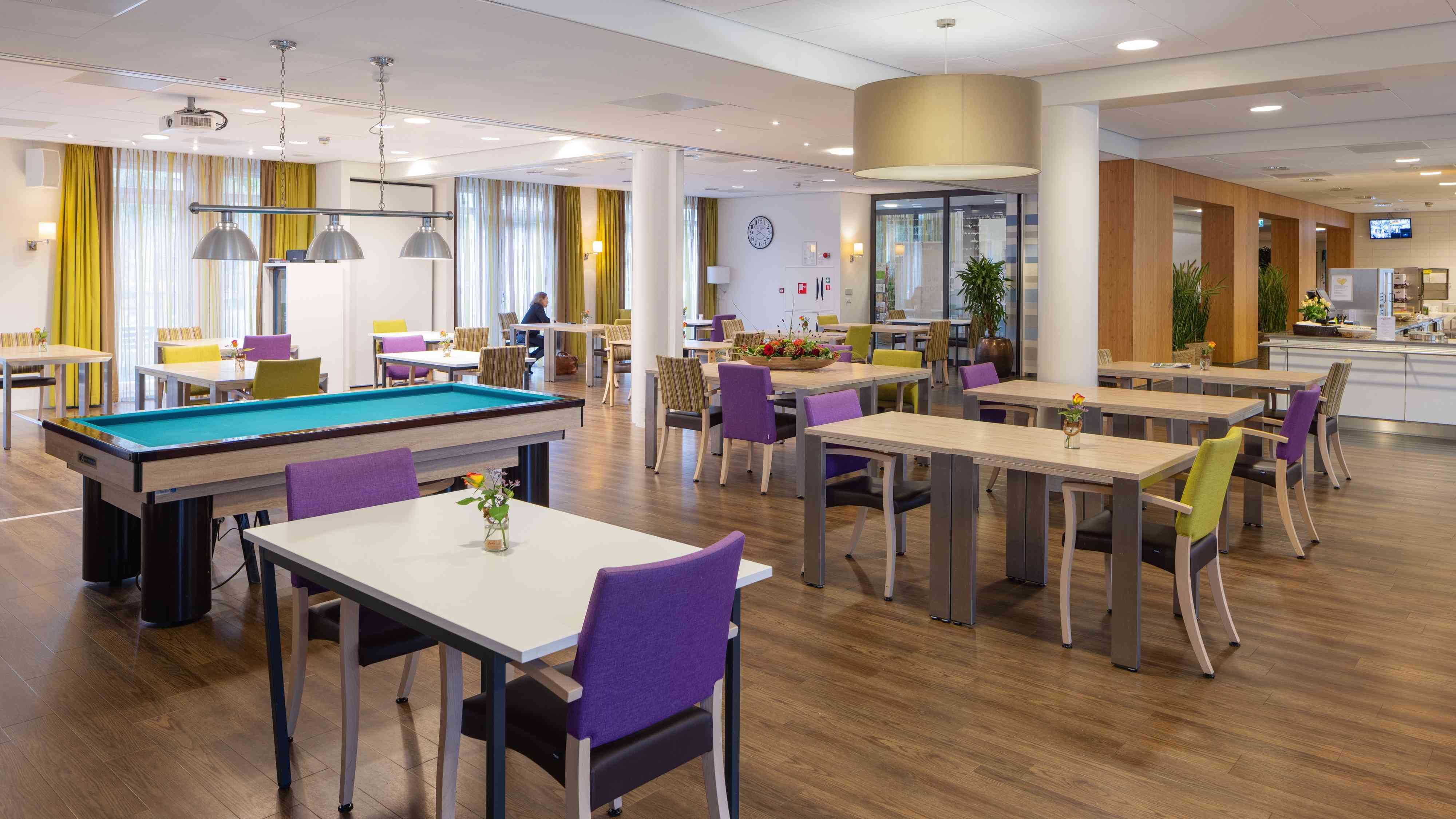 De gezelschapsruimte